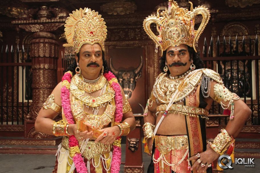 Manushulatho Jagratha